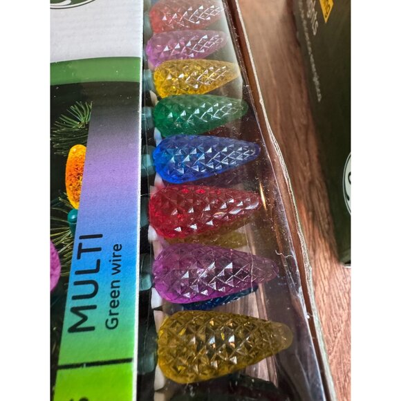 ✨ 2 Boxes of GE LED C-5 Multicolor Lights – 100 Count Each! ✨ - Picture 3 of 6